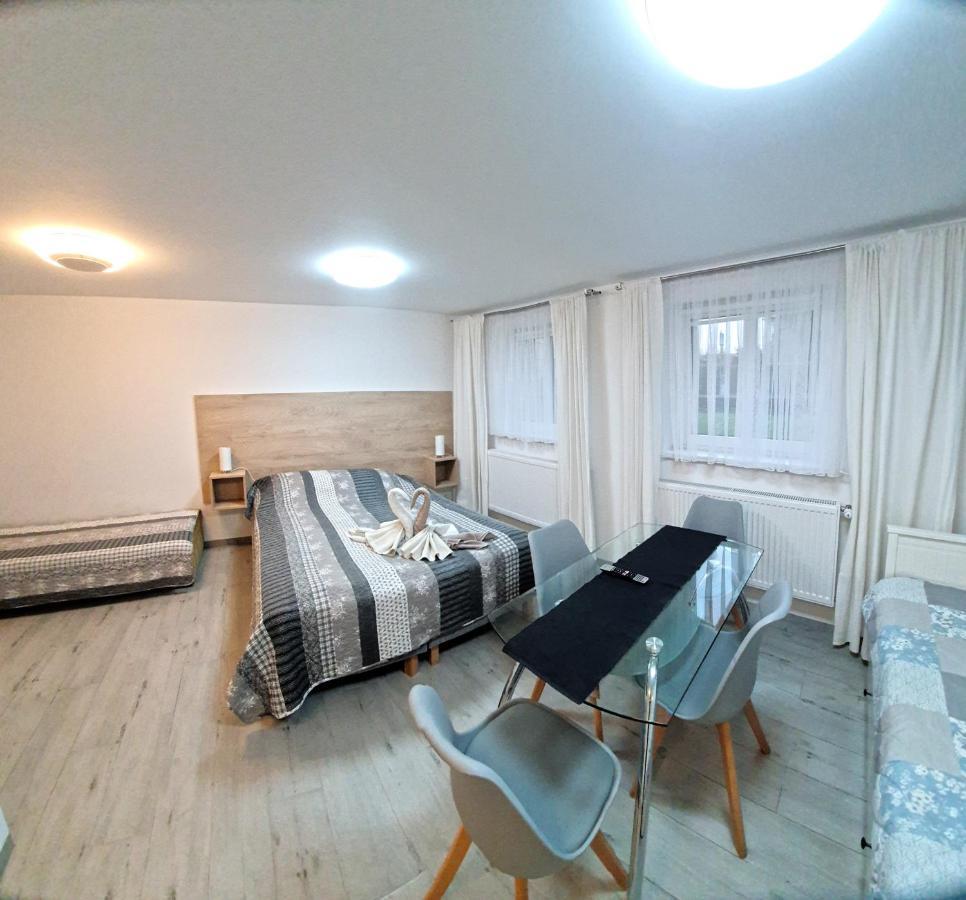 Appartement Viator à Ustka Extérieur photo